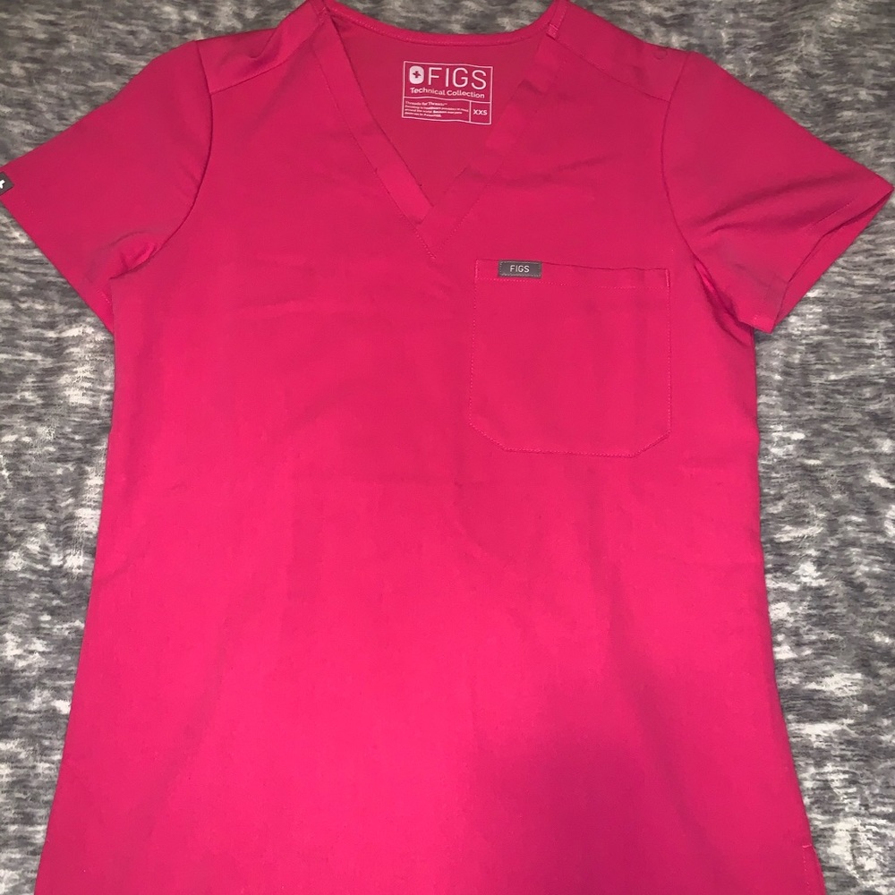 FIGS Scrub Top